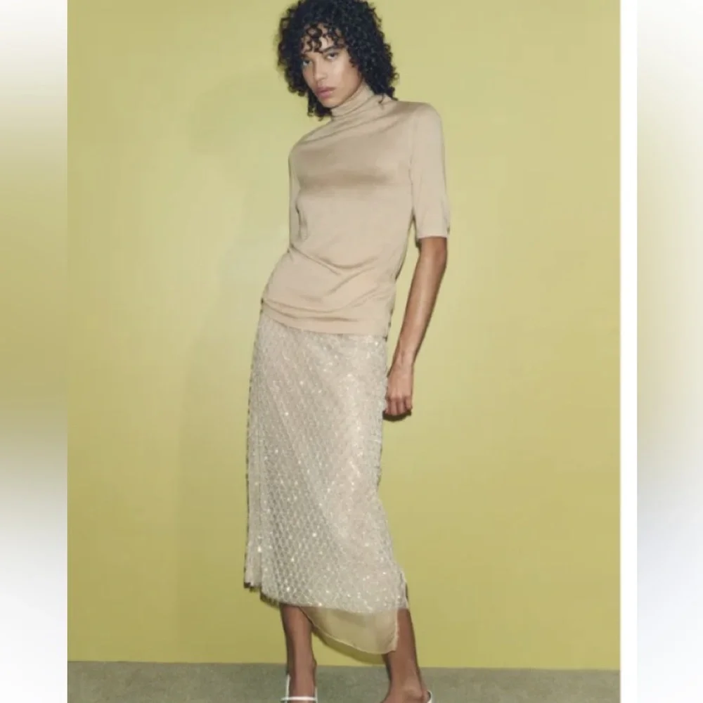 Zara Dress Gold Sequin Skirt, size Large, NWT - Picture 2 of 13